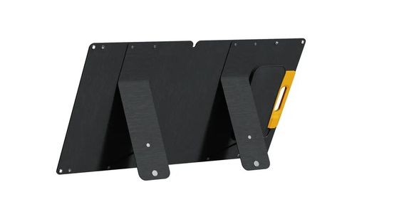 الاستخدام المنزلي محطة طاقة محمولة قابلة لإعادة الشحن مع لوحات طاقة شمسية صغيرة قابلة للطي