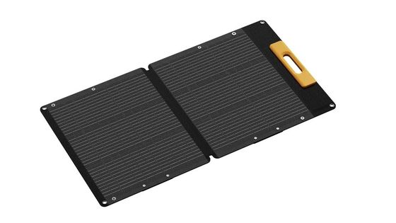 الاستخدام المنزلي محطة طاقة محمولة قابلة لإعادة الشحن مع لوحات طاقة شمسية صغيرة قابلة للطي